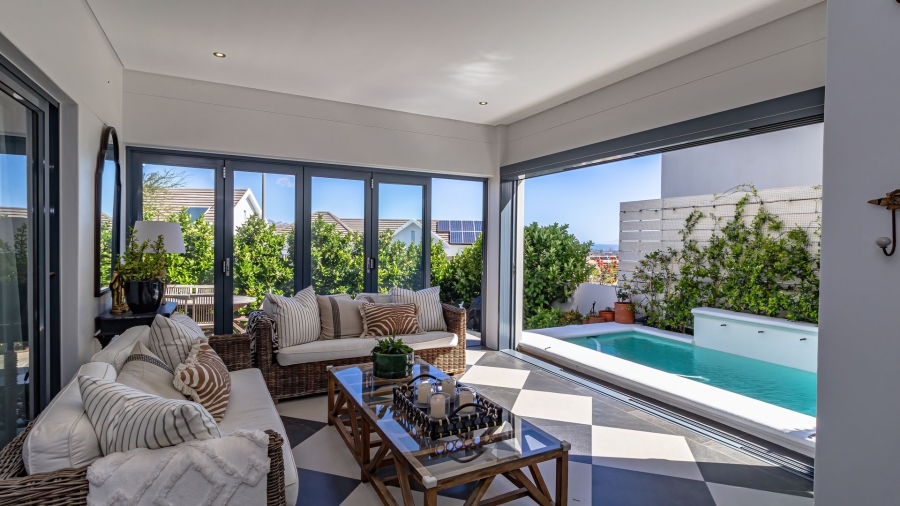 3 Bedroom Property for Sale in Fairhaven Country Estate Western Cape